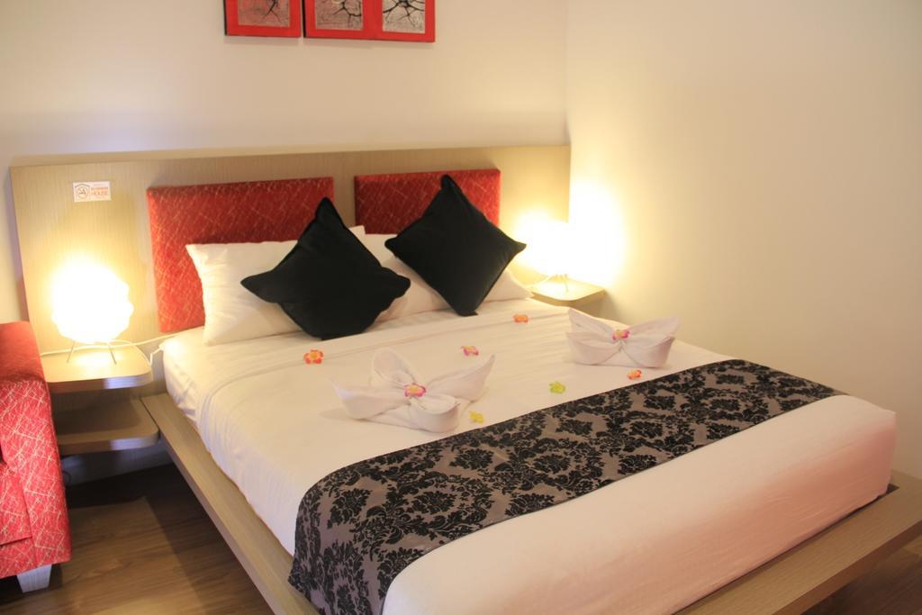 The Vinhill Studio Bali Apartment Room photo